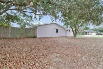 1378 Harvard Dr, Gulf Breeze, FL 32563 - Photo 31