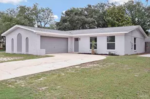 1378 Harvard Dr, Gulf Breeze, FL 32563 - Photo 1