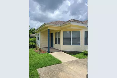 1918 W Strong St #B, Pensacola, FL 32502 - Photo 1