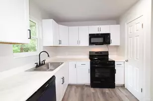 1545 Kyle Dr, Pensacola, FL 32505 - Photo 9