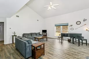 6384 Mers Ln, Pensacola, FL 32526 - Photo 5