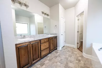 1060 Bretts Way, Cantonment, FL 32533 - Photo 15