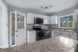 721 Gentian Dr, Pensacola, FL 32503 - Photo 9