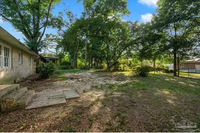 721 Gentian Dr, Pensacola, FL 32503 - Photo 25