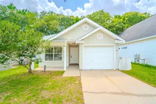 1145 Sweetbriar St, Cantonment, FL 32533 - Photo 1