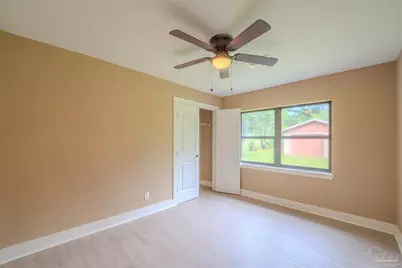 430 N V St, Pensacola, FL 32505 - Photo 17