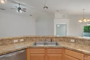 2070 Catline Cir, Navarre, FL 32566 - Photo 11