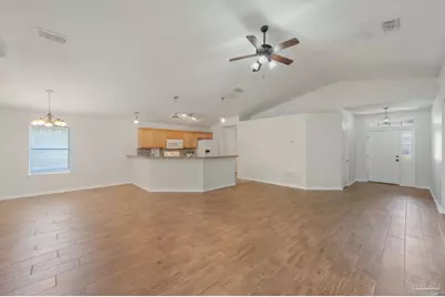 2070 Catline Cir, Navarre, FL 32566 - Photo 7