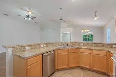 2070 Catline Cir, Navarre, FL 32566 - Photo 9
