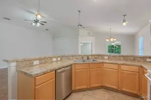 2070 Catline Cir, Navarre, FL 32566 - Photo 9
