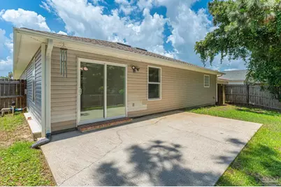 2070 Catline Cir, Navarre, FL 32566 - Photo 35