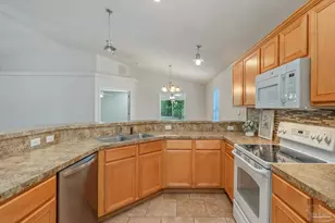 2070 Catline Cir, Navarre, FL 32566 - Photo 13