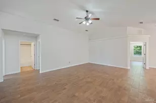 2070 Catline Cir, Navarre, FL 32566 - Photo 5