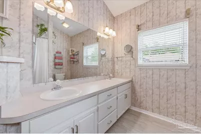 3171 Oak Shadow Ln, Pensacola, FL 32504 - Photo 15