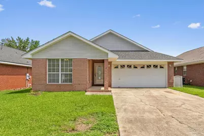 28 Easton St, Cantonment, FL 32533 - Photo 1