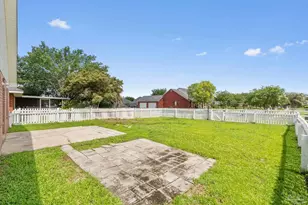 28 Easton St, Cantonment, FL 32533 - Photo 33