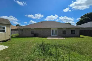 3308 Massena Dr, Pensacola, FL 32526 - Photo 3
