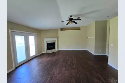 3308 Massena Dr, Pensacola, FL 32526 - Photo 5