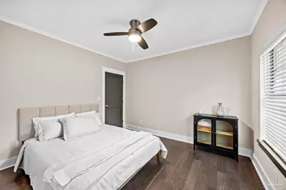 1306 E Gonzalez St, Pensacola, FL 32501 - Photo 17