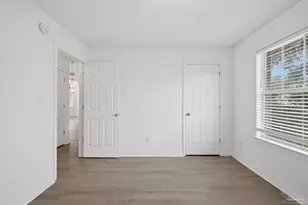 2678 Hidden Estates Cir, Navarre, FL 32566 - Photo 29