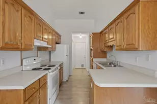 2678 Hidden Estates Cir, Navarre, FL 32566 - Photo 13