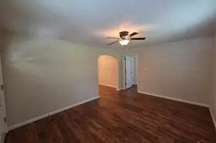 5142 Regalo Dr, Pensacola, FL 32526 - Photo 3