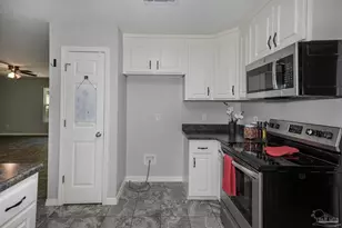 1830 Cedar Park Dr, Cantonment, FL 32533 - Photo 21