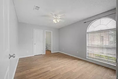 6323 Summer Lakes Ln, Pensacola, FL 32504 - Photo 5