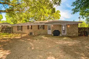 5517 Woodcrest Dr, Milton, FL 32583 - Photo 39