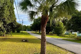 503 Mandalay Dr, Pensacola, FL 32507 - Photo 49