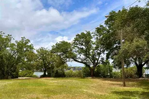 503 Mandalay Dr, Pensacola, FL 32507 - Photo 45
