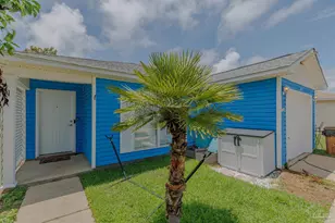 1869 Vineyard St, Navarre, FL 32566 - Photo 3