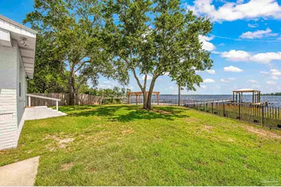 7693 Petersen Pt Rd, Milton, FL 32583 - Photo 57