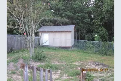 3428 Riverside Dr, Pensacola, FL 32514 - Photo 11