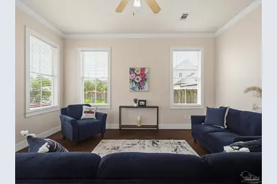 1149 N Guillemard St, Pensacola, FL 32501 - Photo 9