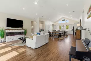 5402 N Shore Rd, Pensacola, FL 32507 - Photo 23