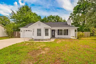 5984 Savannah Dr, Milton, FL 32570 - Photo 3