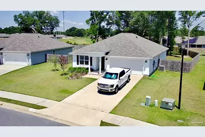 7569 Steeplechase Blvd, Pensacola, FL 32526 - Photo 3