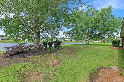 5738 Dunbar Cir, Milton, FL 32583 - Photo 37
