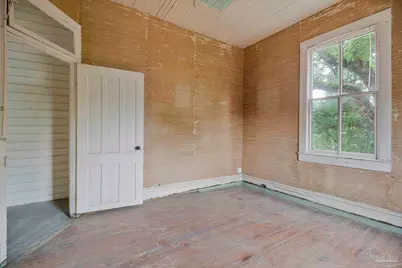 17 W Cervantes, Pensacola, FL 32501 - Photo 35
