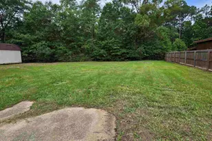 1646 Eagle Terrace, Cantonment, FL 32533 - Photo 23