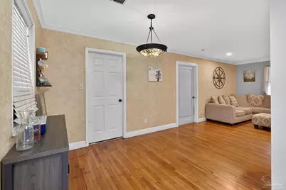 7009 Esther St, Pensacola, FL 32506 - Photo 7