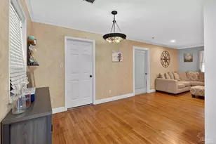 7009 Esther St, Pensacola, FL 32506 - Photo 7