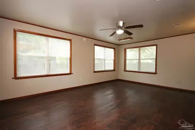 4745 Praline Ln, Pace, FL 32571 - Photo 9