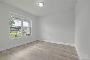 5313 Parkside Dr, Pace, FL 32571 - Photo 11