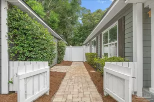 1605 E Avery St, Pensacola, FL 32503 - Photo 3