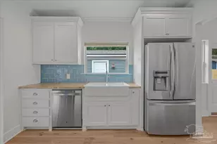 1605 E Avery St, Pensacola, FL 32503 - Photo 11