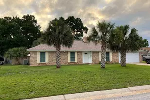 1801 Conway Dr, Pensacola, FL 32503 - Photo 1