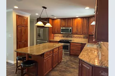 1801 Conway Dr, Pensacola, FL 32503 - Photo 11