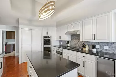 112 Matamoros Dr, Pensacola Beach, FL 32561 - Photo 19